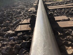 Unendlicher Schienentrack für Modellbahnen