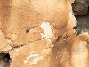 Hellbrauner Steinbruch