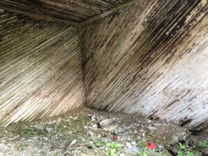 Schräge Latten Serie: Altes Kroatien Haus Wohnzimmer