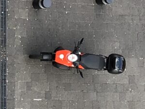 Vespa Poster im Hochformat, Farbe Orange